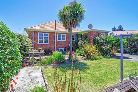 Photo of property in 32 Masters Crescent, Masterton, 5810