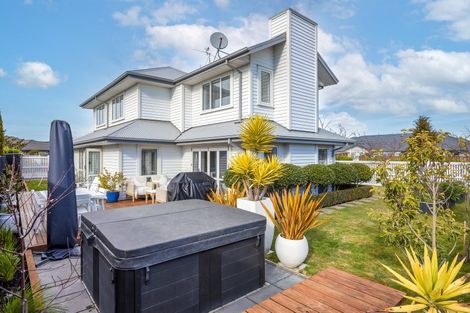 Photo of property in 10 Napier Drive, Wigram, Christchurch, 8042