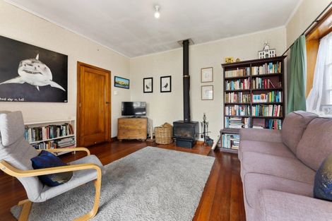 Photo of property in 172 Cook Street, West End, Palmerston North, 4410
