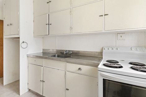 Photo of property in Cedarwood Flats, 10/15 Opaki Road, Lansdowne, Masterton, 5810