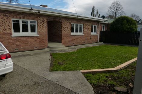 Photo of property in 1/3 Henry Street, Ebdentown, Upper Hutt, 5018
