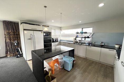 Photo of property in 34 Davaar Crescent, Broomfield, Christchurch, 8042