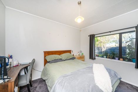 Photo of property in 6 Willowstream Grove, Cloverlea, Palmerston North, 4412