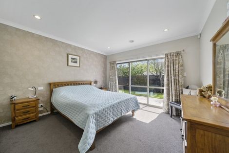 Photo of property in 13 Portland Drive, Mangorei, New Plymouth, 4312