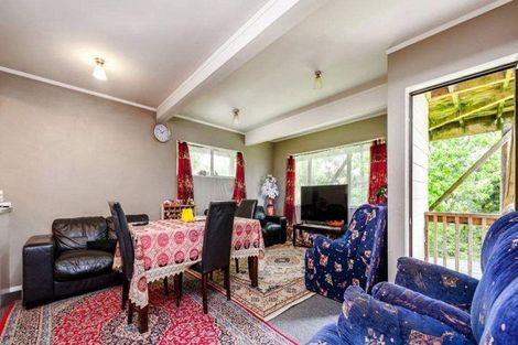 Photo of property in 12a Sabulite Road, Kelston, Auckland, 0602