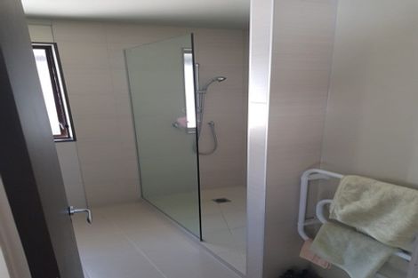 Photo of property in 25b Shakespear Road, Army Bay, Whangaparaoa, 0930