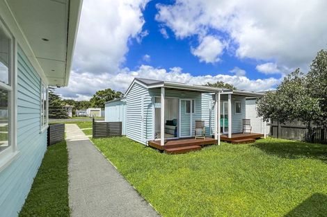 Photo of property in 15 Argyle Street, Waipu, 0510