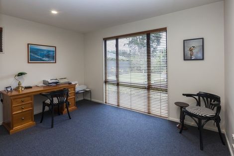 Photo of property in 37 Marble Wood Drive, Papanui, Christchurch, 8053