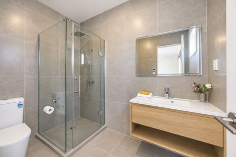 Photo of property in 3 Konoba Avenue, Kumeu, 0810