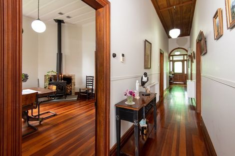 Photo of property in 57 Carlyle Street, Leamington, Cambridge, 3432