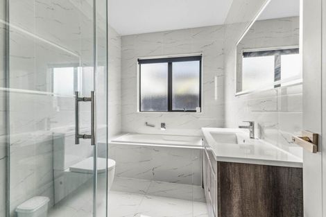 Photo of property in 11 Exmoor Road, Karaka, Papakura, 2113