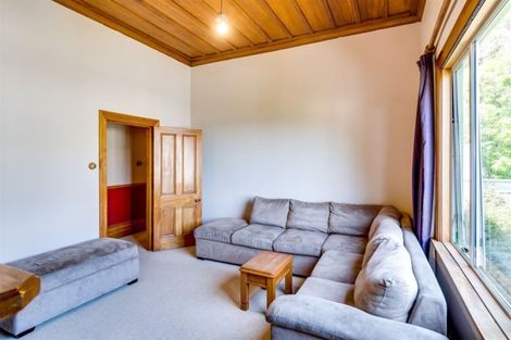 Photo of property in 21 Chaucer Road, Hospital Hill, Napier, 4110