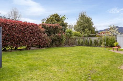 Photo of property in 9 Robinson Terrace, Rangatira Park, Taupo, 3330