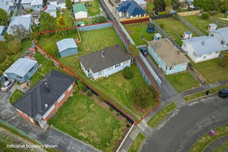Photo of property in 31 Exeter Crescent, Takaro, Palmerston North, 4412