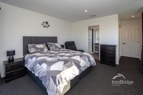 Photo of property in 34 Glasnevin Drive, Casebrook, Christchurch, 8051