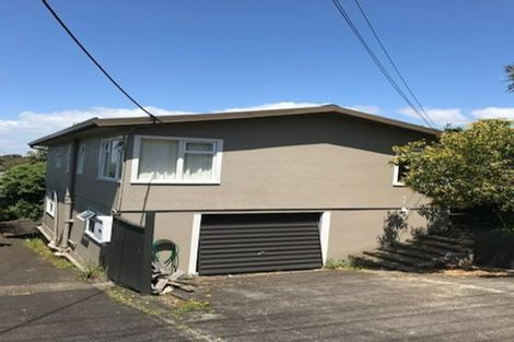Photo of property in 2/80 Seaview Road, Castor Bay, Auckland, 0620