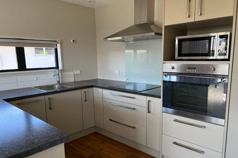 Photo of property in 2/126 Halswell Junction Road, Halswell, Christchurch, 8025