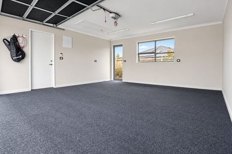 Photo of property in 8 Constance Place, Aidanfield, Christchurch, 8025
