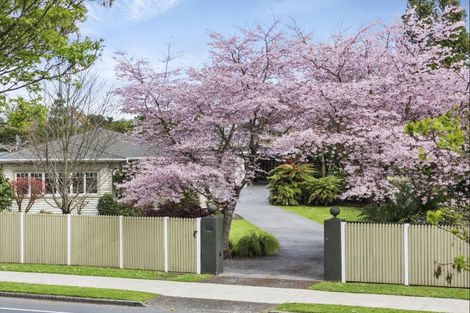 Photo of property in 72 Thornton Road, Cambridge, 3434