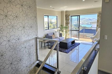 Photo of property in 19 Milford Street, Aotea, Porirua, 5024