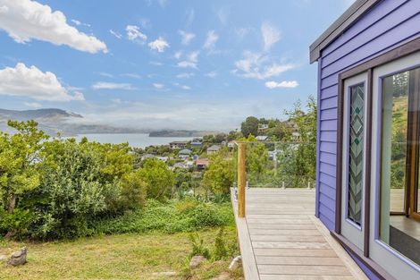 Photo of property in 14 Selwyn Road, Lyttelton, 8082