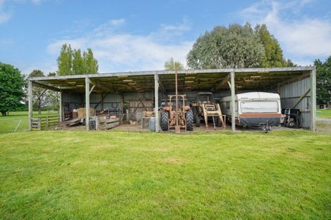 Photo of property in 339 Oteramika Road, Seaward Bush, Invercargill, 9871