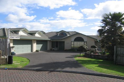 Photo of property in 40 Suncrest Drive, West Harbour, Auckland, 0618