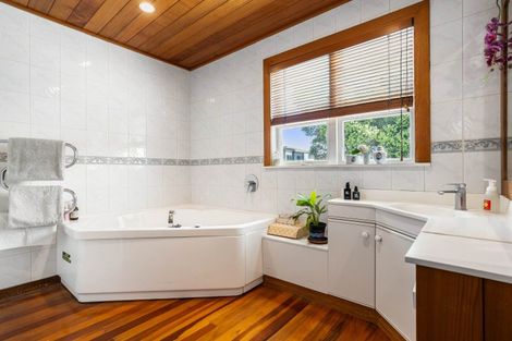 Photo of property in 112 Tangaroa Road, Whangamata, 3620