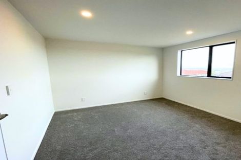 Photo of property in 6a Poruru Close, Papakura, 2110