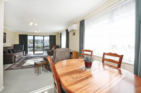 Photo of property in 118 Newcastle Street, Windsor, Invercargill, 9810