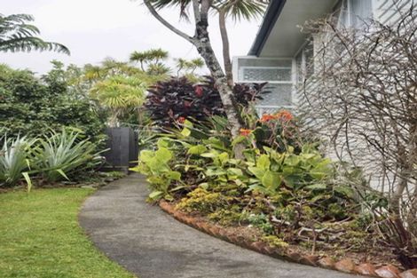 Photo of property in 134g Huatoki Street, Frankleigh Park, New Plymouth, 4310