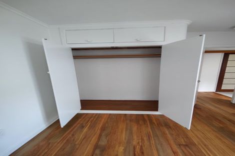 Photo of property in 32 Monarch Avenue, Hillcrest, Auckland, 0627