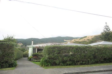 Photo of property in 114 Tilley Road, Paekakariki, 5034