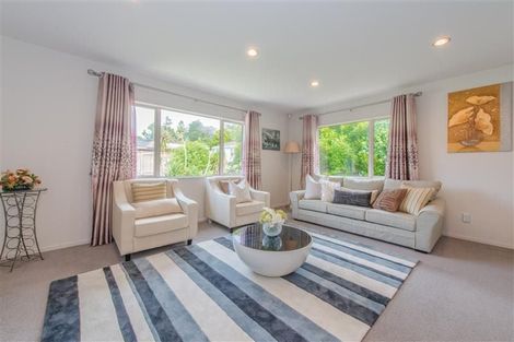 Photo of property in 4 Regatta Road, Torbay, Auckland, 0630