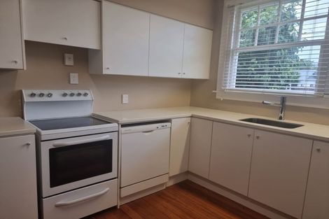 Photo of property in 38 Weka Street, Fendalton, Christchurch, 8041