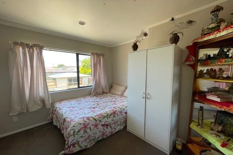 Photo of property in 2/136 Coronation Road, Papatoetoe, Auckland, 2025