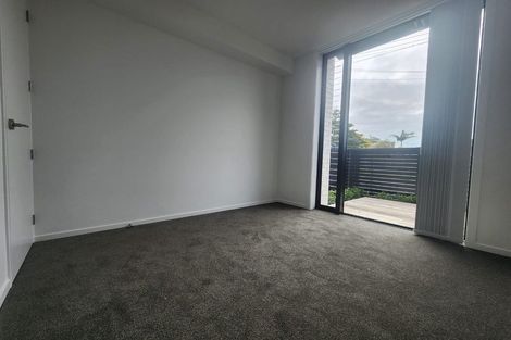 Photo of property in 15 Tiraumea Drive, Pakuranga, Auckland, 2010