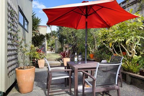 Photo of property in 12 Lyttle Lane, Warkworth, 0910