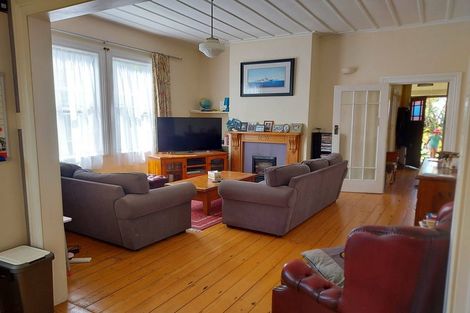 Photo of property in 106 Calliope Road, Stanley Point, Auckland, 0624