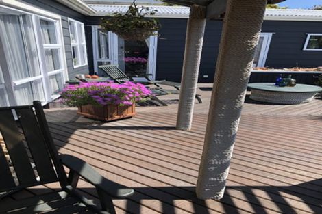 Photo of property in 1a Marine Parade, Carters Beach, Westport, 7825