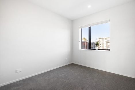 Photo of property in 207/38d Fraser Avenue, Northcote, Auckland, 0627