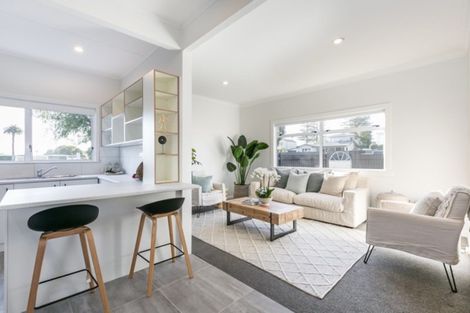 Photo of property in 1 Te Awa Avenue, Te Awa, Napier, 4110