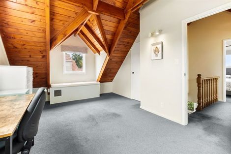 Photo of property in 1a Barberry Lane, Te Atatu Peninsula, Auckland, 0610