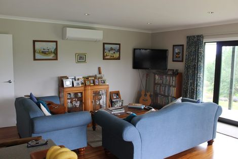 Photo of property in 93a Jumna Road, Maungaturoto, 0587