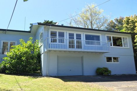 Photo of property in 26 William Souter Street, Forrest Hill, Auckland, 0620