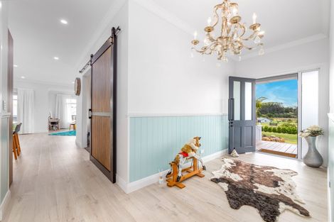 Photo of property in 9 Lone Gum Lane, Kerikeri, 0230