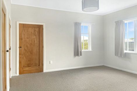 Photo of property in 37 Nuffield Avenue, Marewa, Napier, 4110