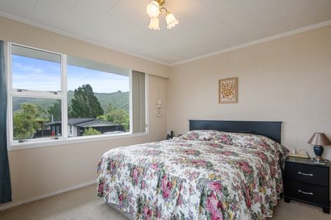 Photo of property in 20 Sunnyview Drive, Brown Owl, Upper Hutt, 5018