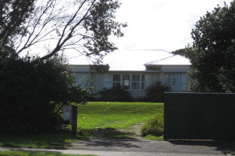 Photo of property in 6 Matai Street, Castlecliff, Whanganui, 4501