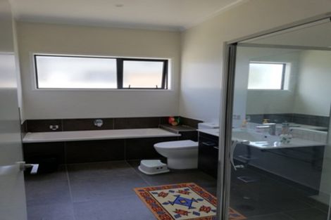 Photo of property in 33 Barcliff Terrace, Gulf Harbour, Whangaparaoa, 0930